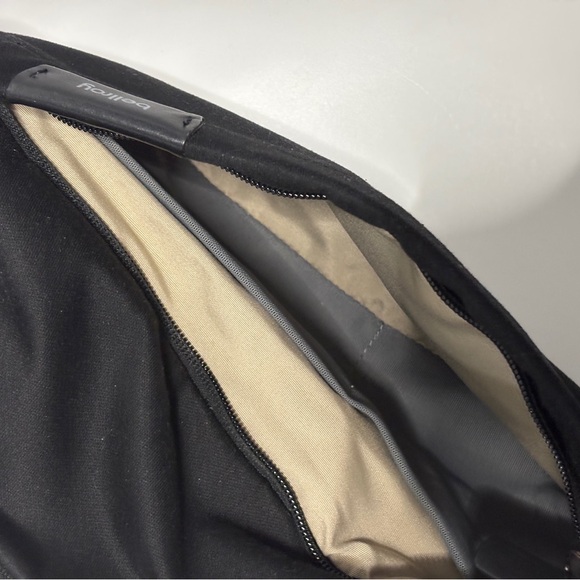 Bellroy Black Sling Bag - Picture 4 of 7